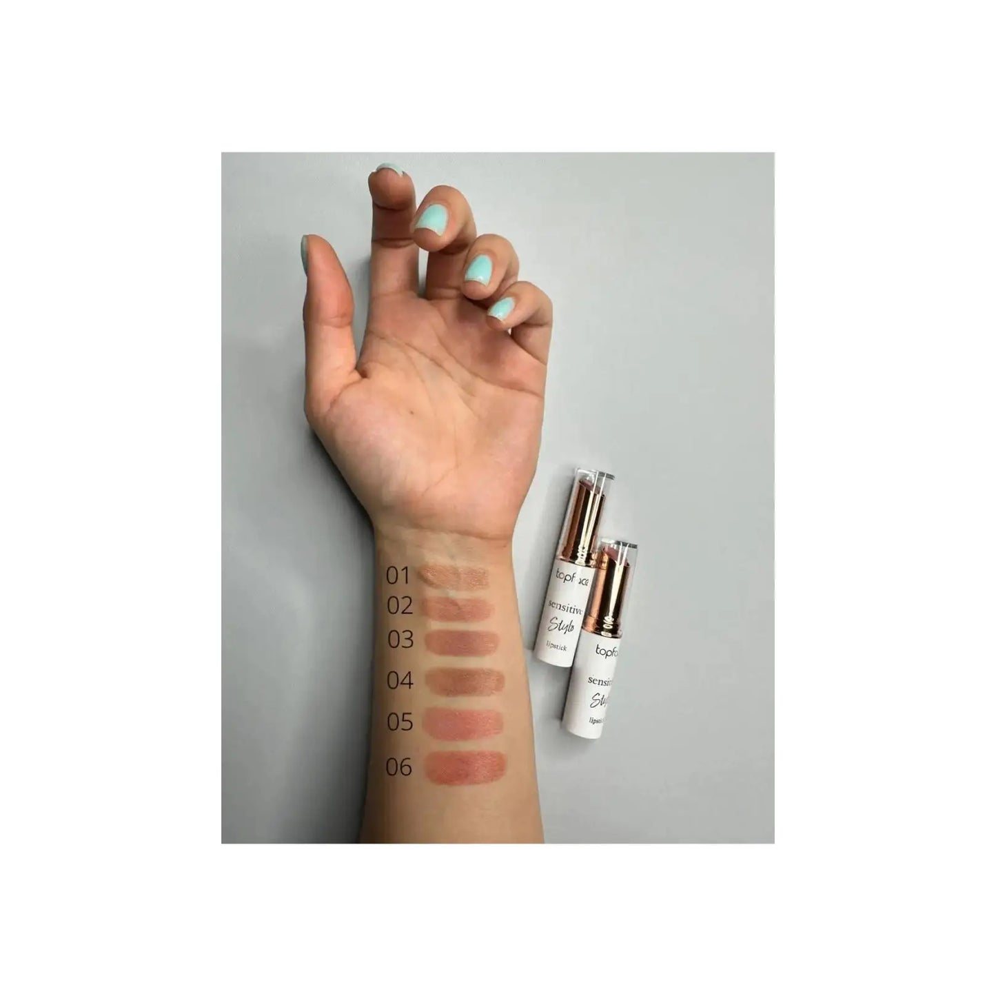 Помада для губ матова Sensitive Stylo Stick - Помада для губ