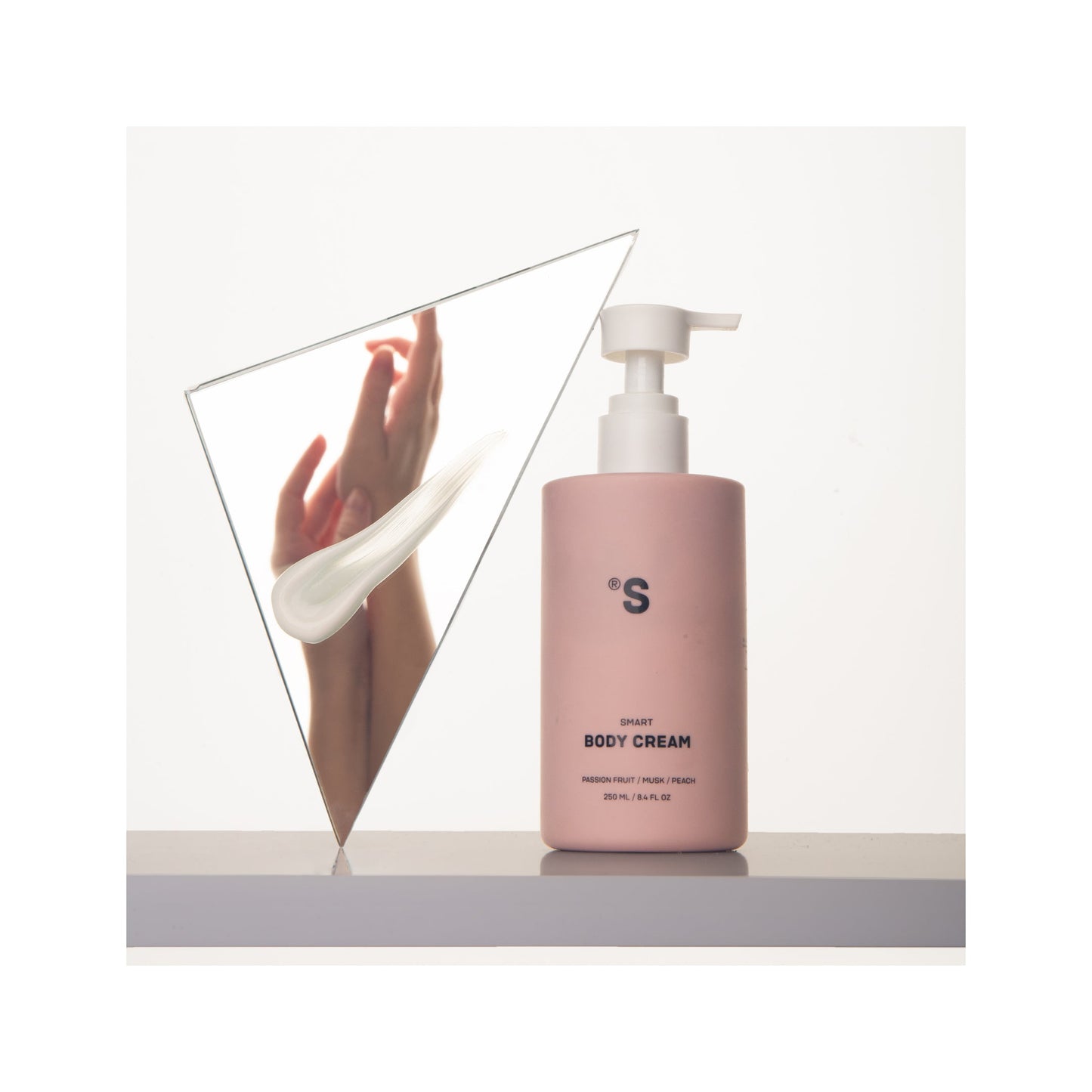 Крем для тіла "Маракуя" Smart Body Cream