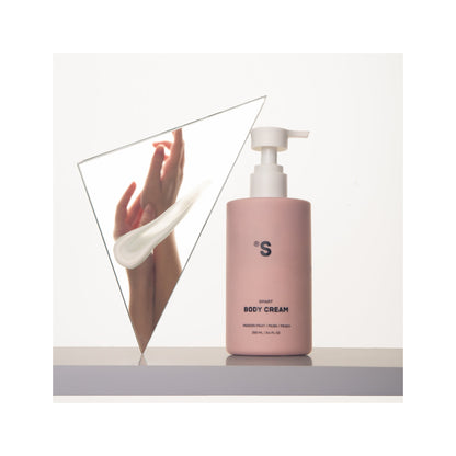Крем для тіла "Маракуя" Smart Body Cream