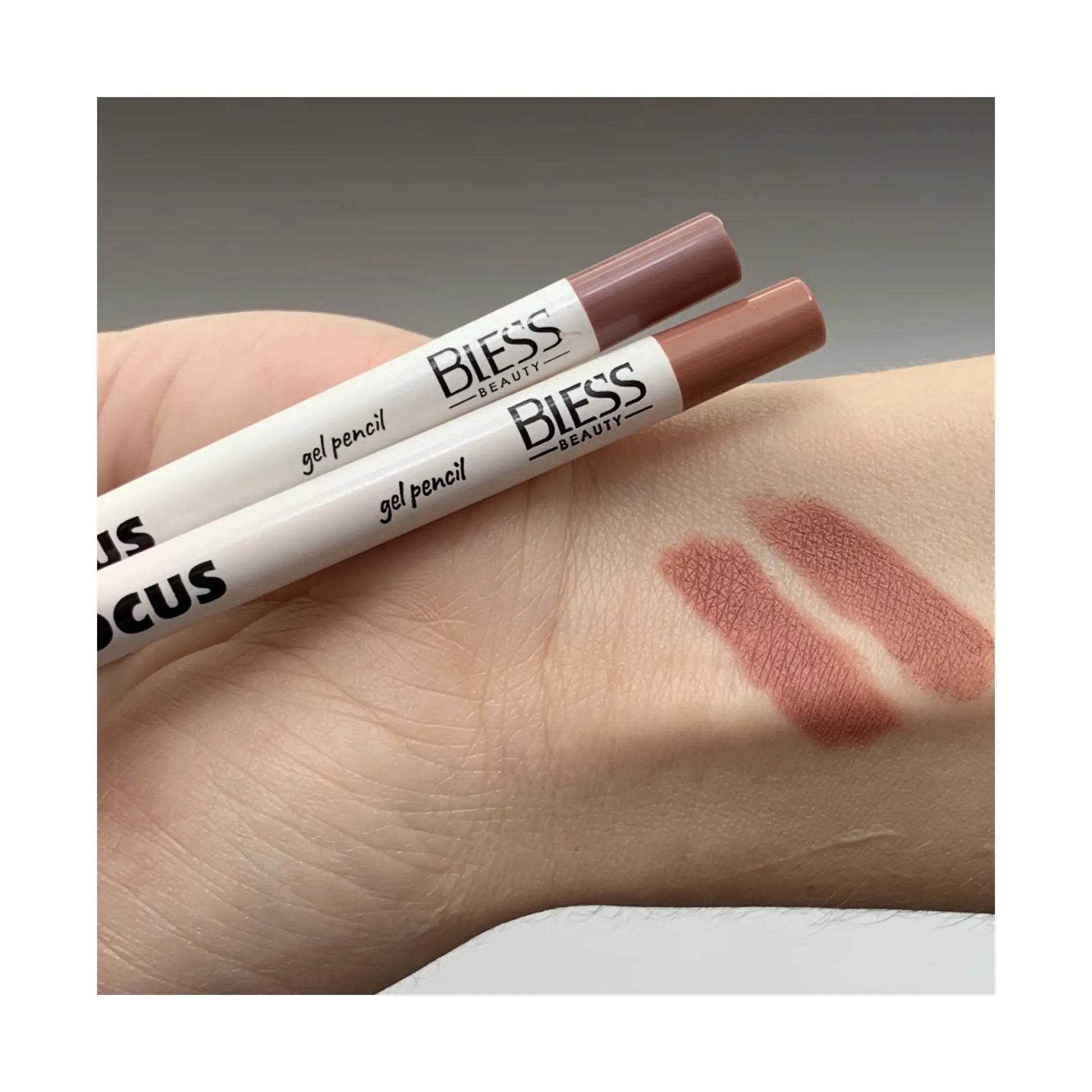 Олівець гелевий для губ Lips Focus - Олівець для губ